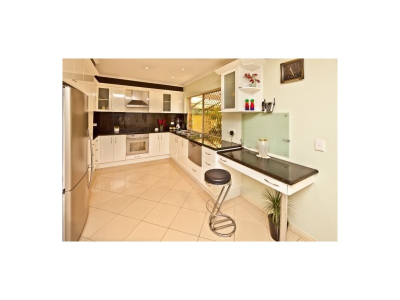 10 Norell Place, Eight Mile Plains QLD 4113