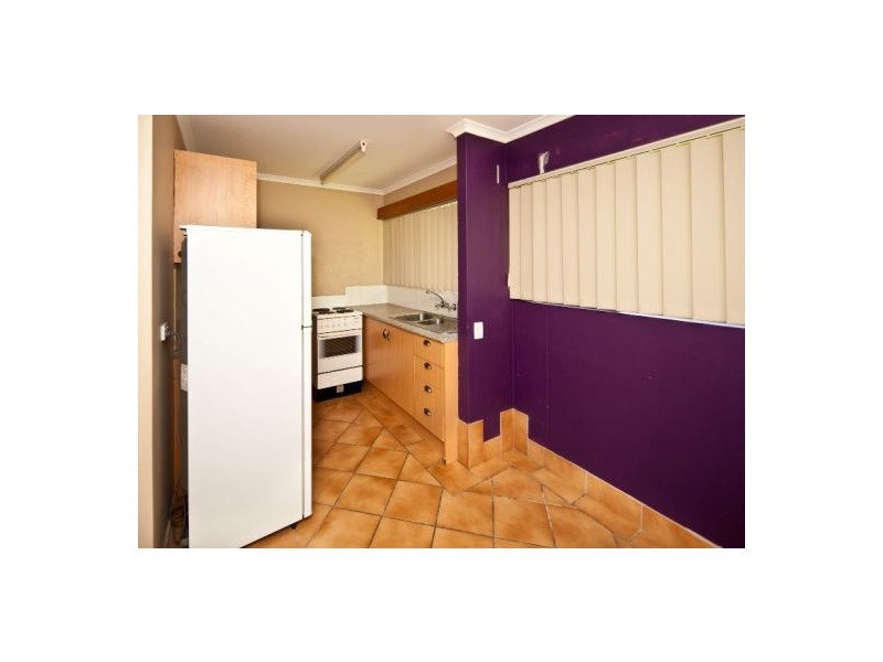 8/183 Nursery Road, Holland Park West QLD 4121