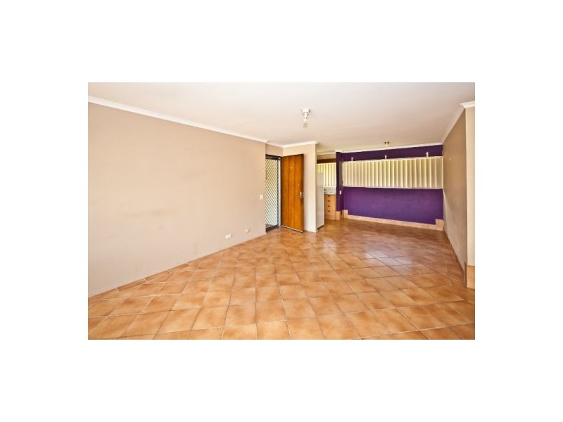 8/183 Nursery Road, Holland Park West QLD 4121