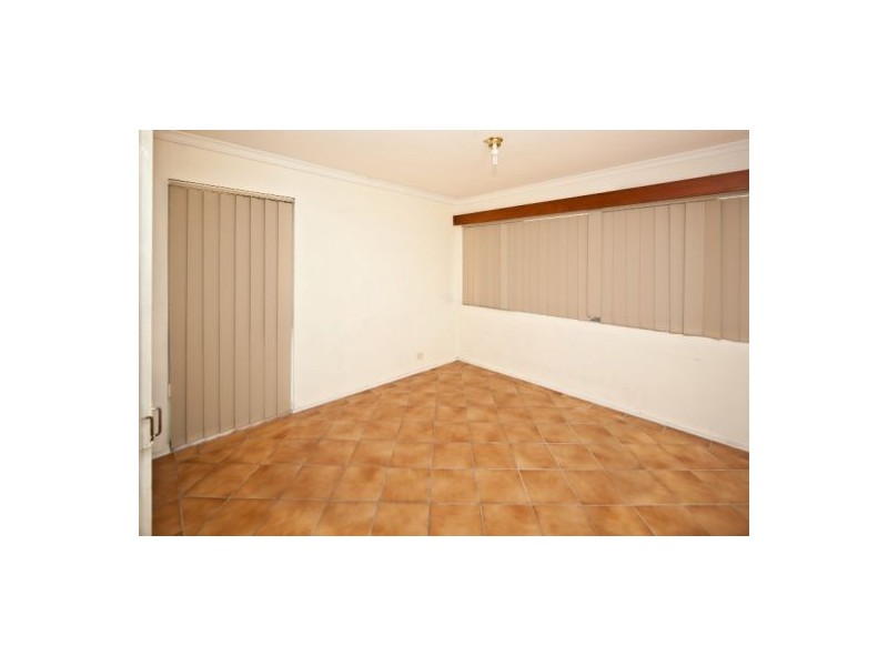 8/183 Nursery Road, Holland Park West QLD 4121