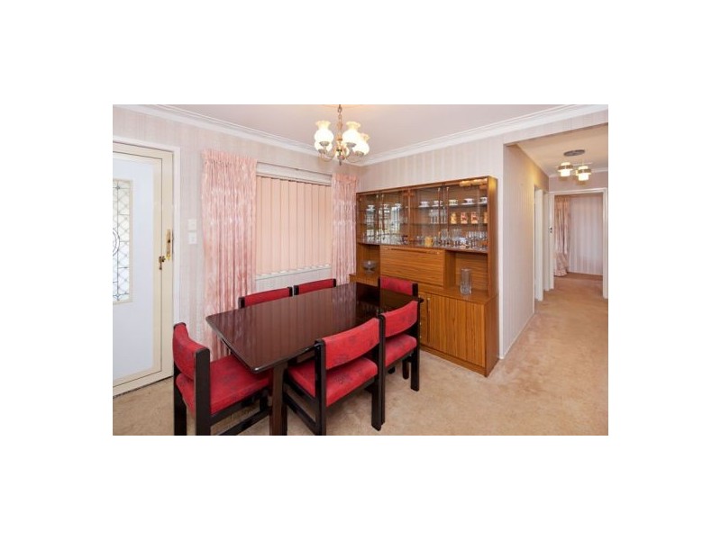 21 Naples Street, Wishart QLD 4122