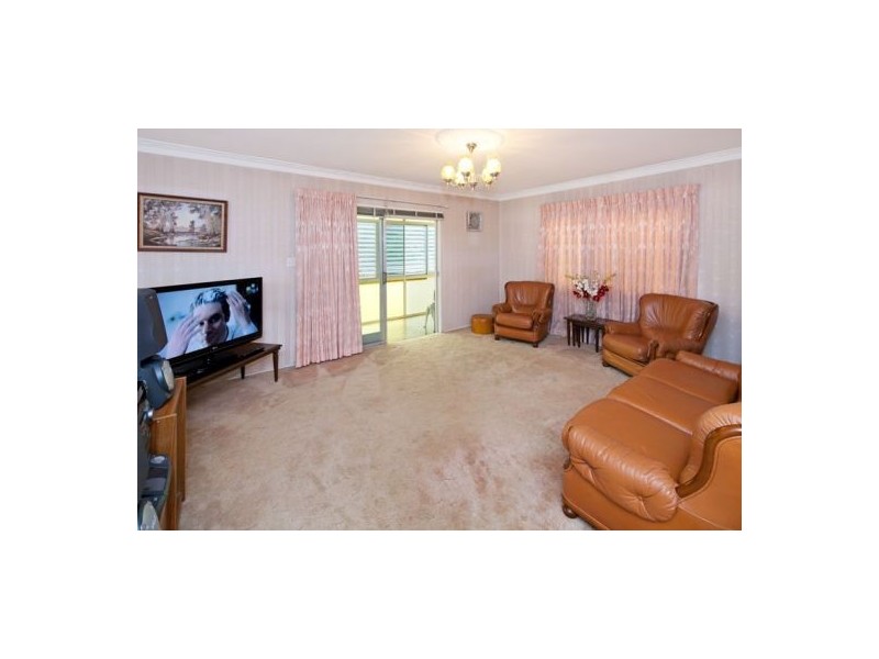 21 Naples Street, Wishart QLD 4122