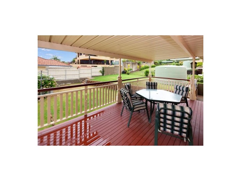 21 Naples Street, Wishart QLD 4122