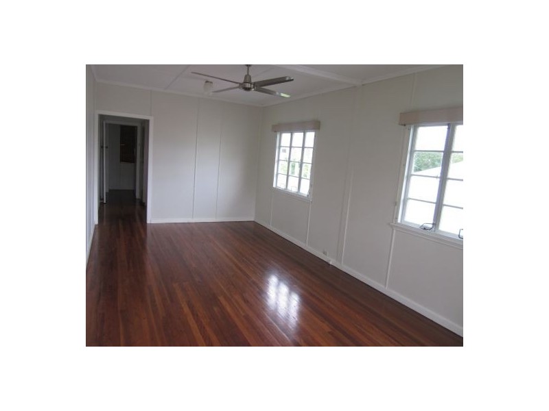 18 Perkins Street, Upper Mount Gravatt QLD 4122