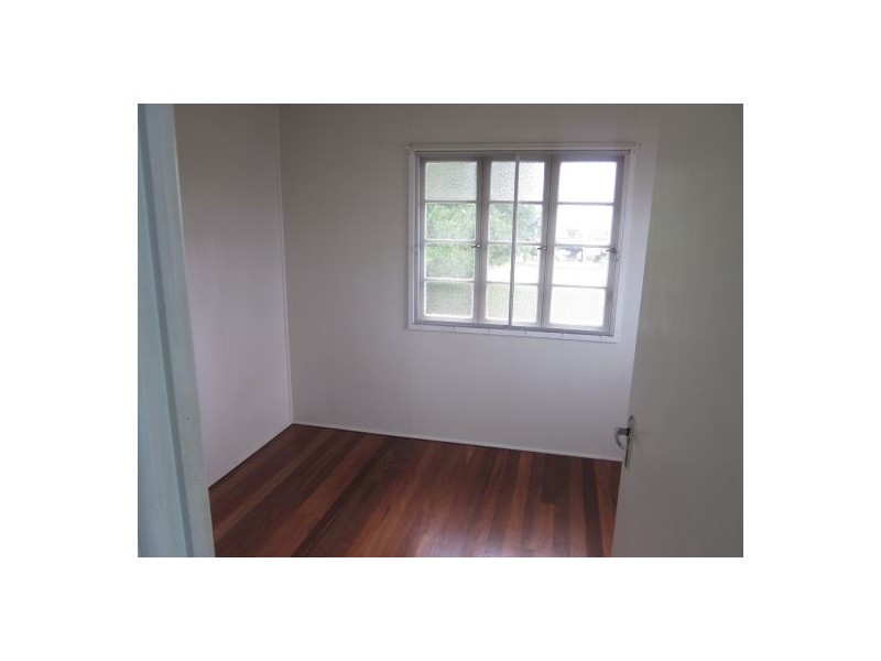 18 Perkins Street, Upper Mount Gravatt QLD 4122