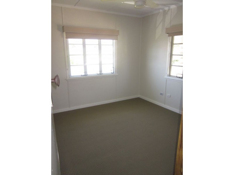 18 Perkins Street, Upper Mount Gravatt QLD 4122