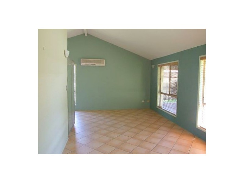 20 Romanette Street, Mansfield QLD 4122