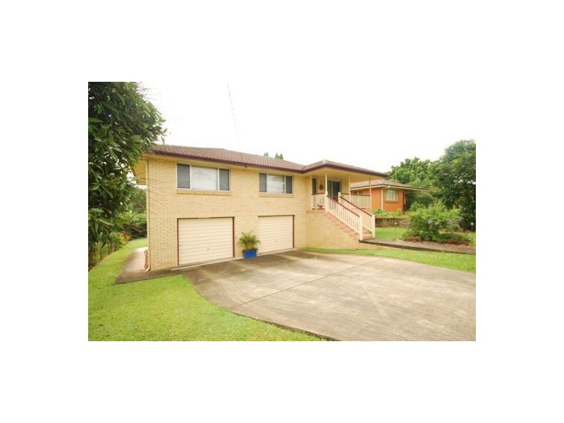 30 Denton Street, Wishart QLD 4122