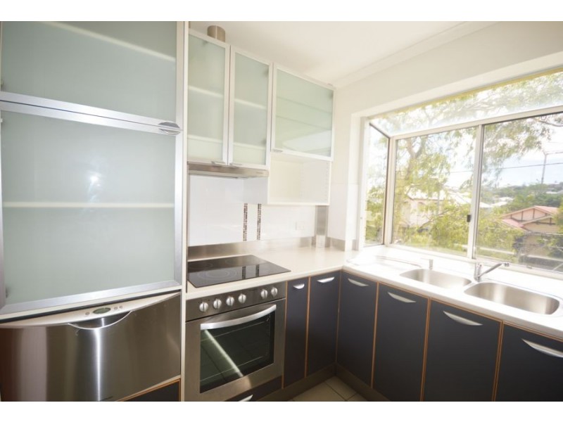 4/53 Henry Street, Greenslopes QLD 4120