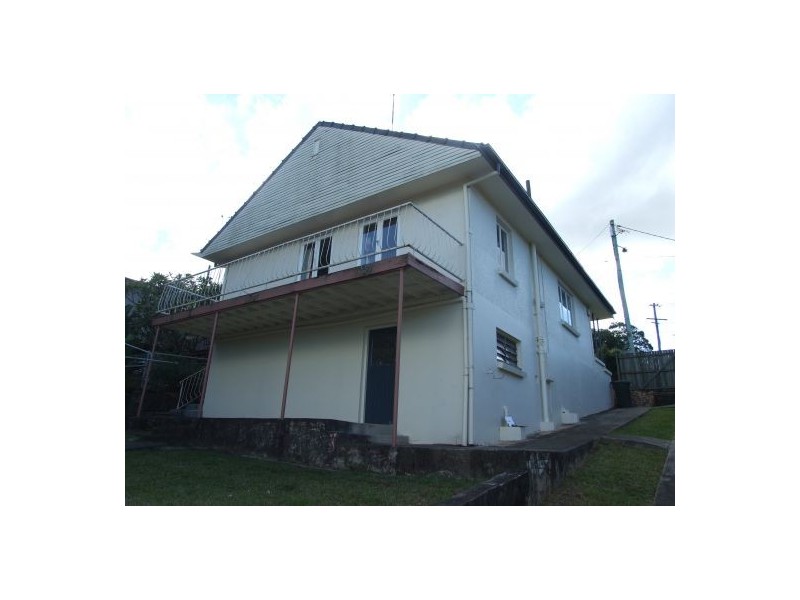 123 Creek Road, Mount Gravatt East QLD 4122