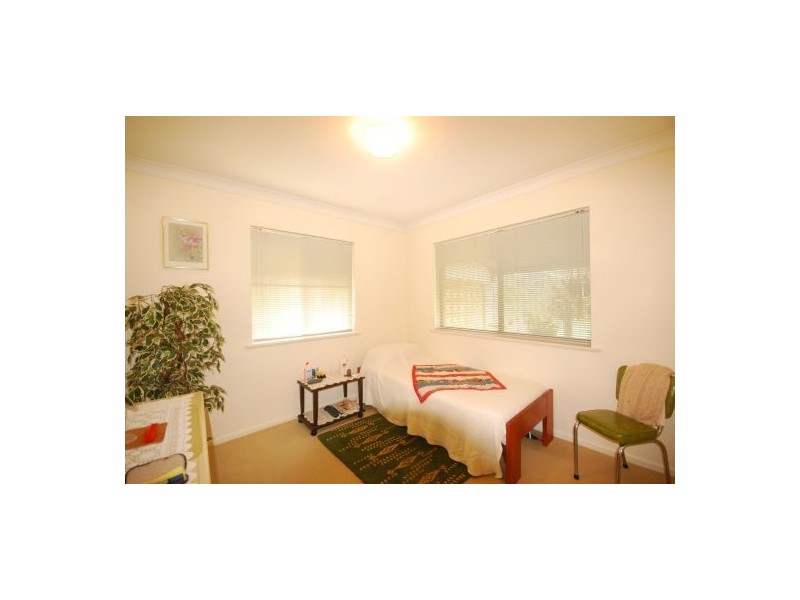 215 Mt Gravatt-capalaba Road, Wishart QLD 4122