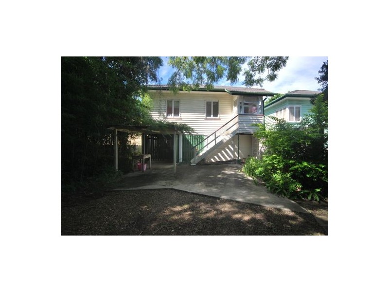 26 Nelson Street, Coorparoo QLD 4151