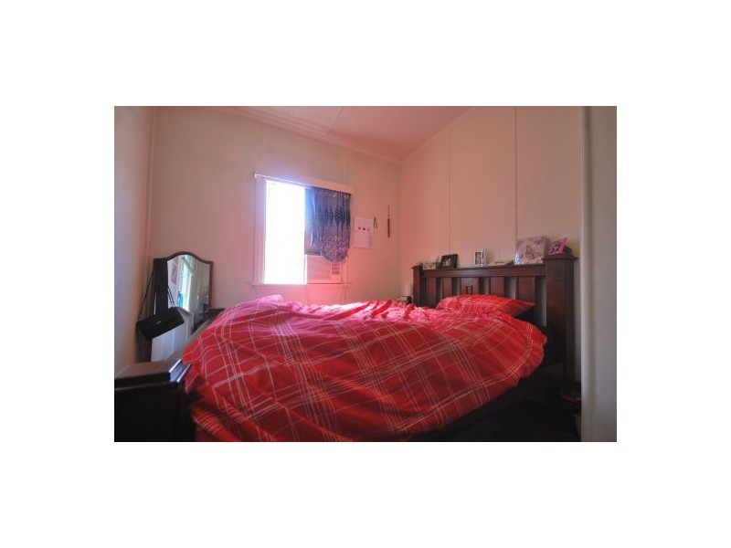 26 Nelson Street, Coorparoo QLD 4151