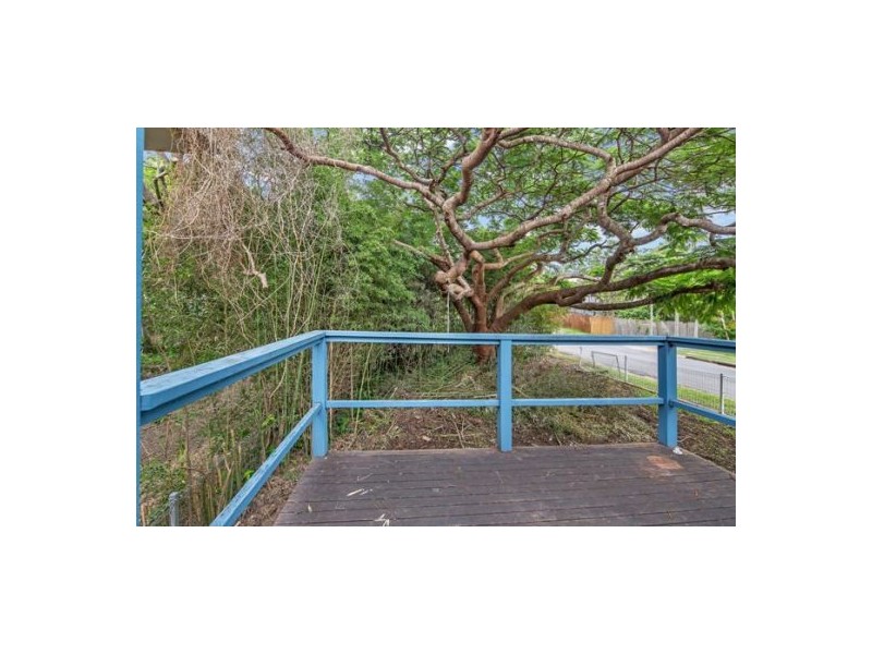 28 Nelson Street, Coorparoo QLD 4151