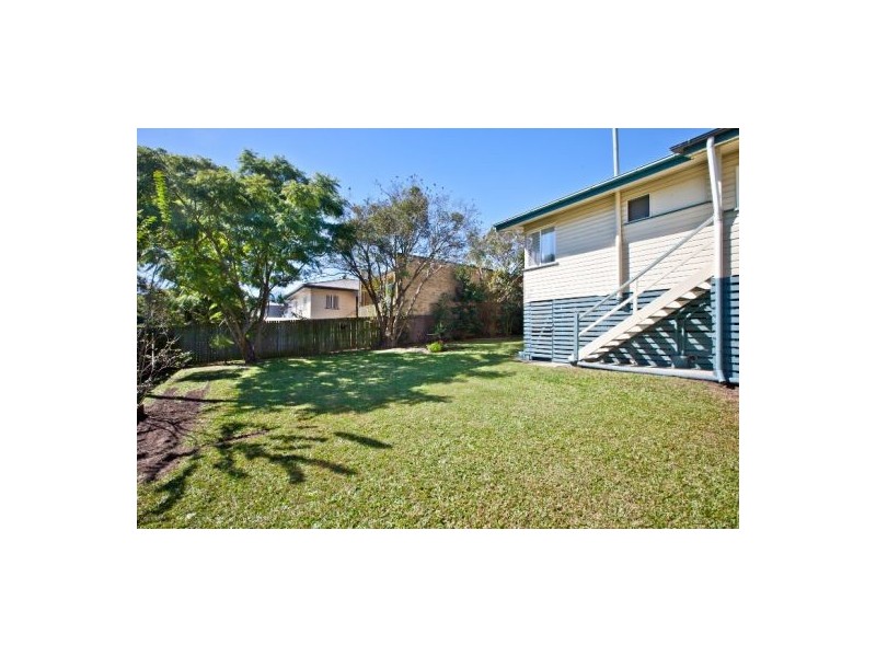 8 Badminton Street, Mount Gravatt East QLD 4122