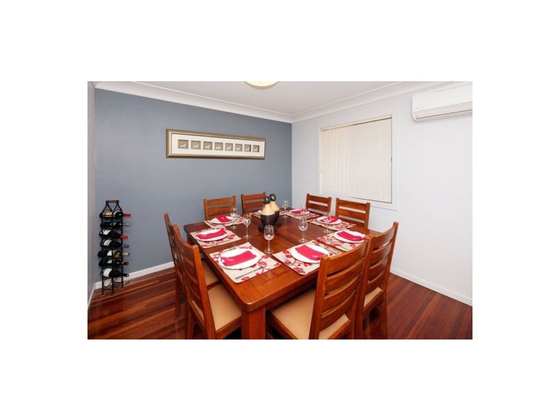 7 Menkira Street, Mansfield QLD 4122