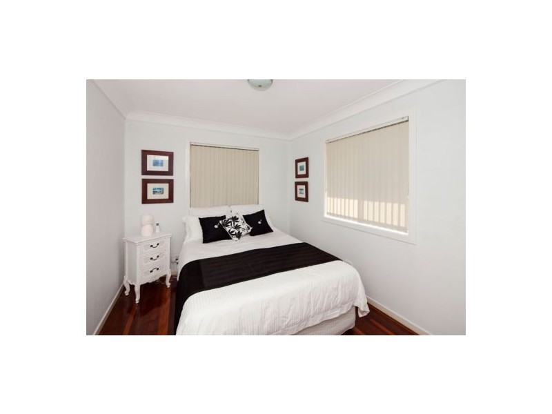 7 Menkira Street, Mansfield QLD 4122