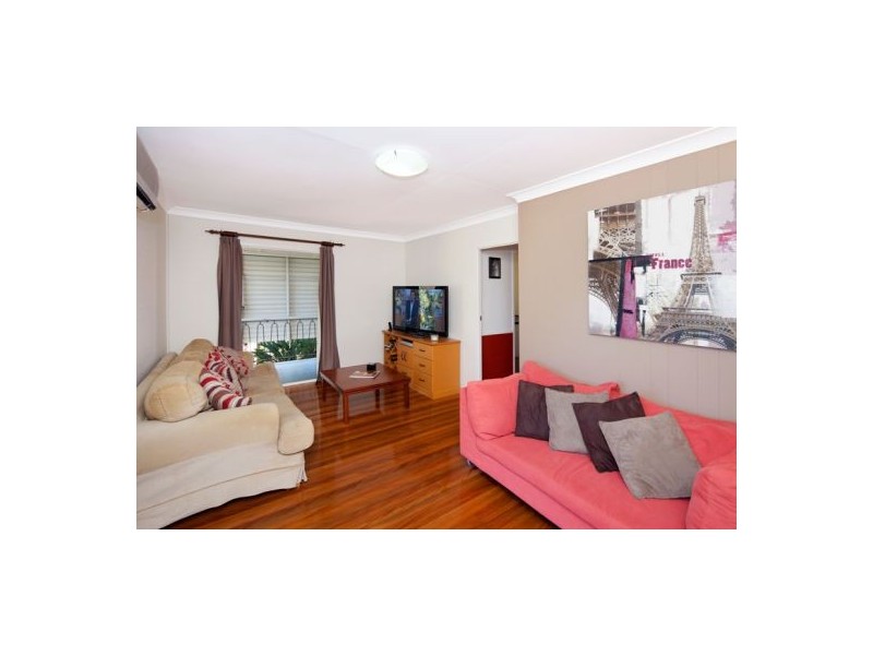 2 Kiparra Street, Mansfield QLD 4122