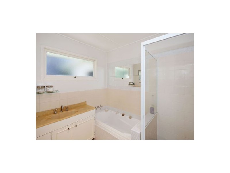 2 Kiparra Street, Mansfield QLD 4122