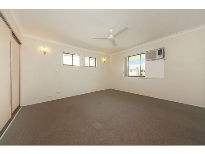 37 Koola Street, Wishart QLD 4122