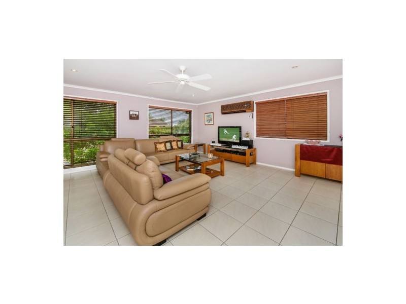 25 Koola St, Wishart QLD 4122