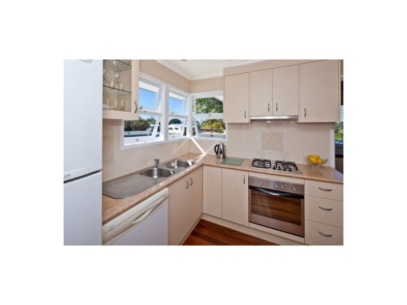 8 Calonne Street, Upper Mount Gravatt QLD 4122