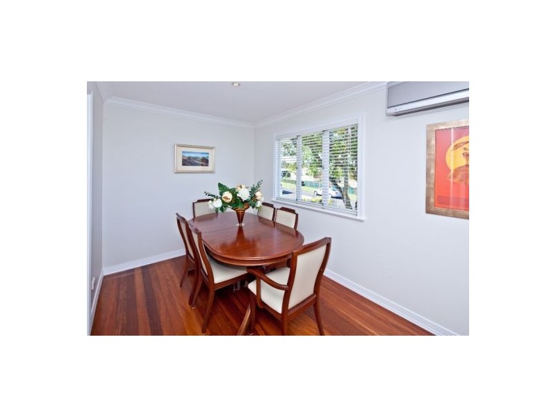 8 Calonne Street, Upper Mount Gravatt QLD 4122