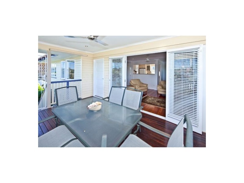 8 Calonne Street, Upper Mount Gravatt QLD 4122