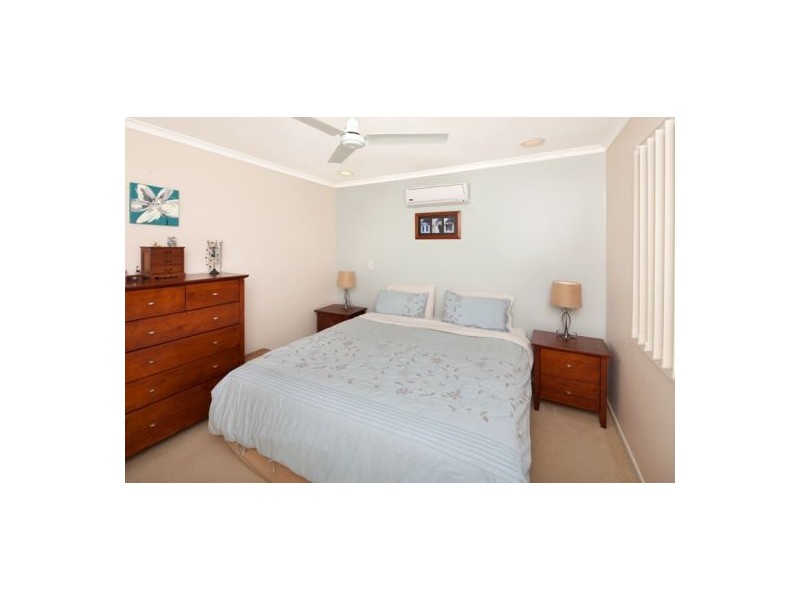 12 Holder Street, Wishart QLD 4122