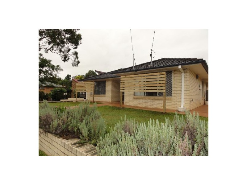 46 Luprena Street, Mansfield QLD 4122