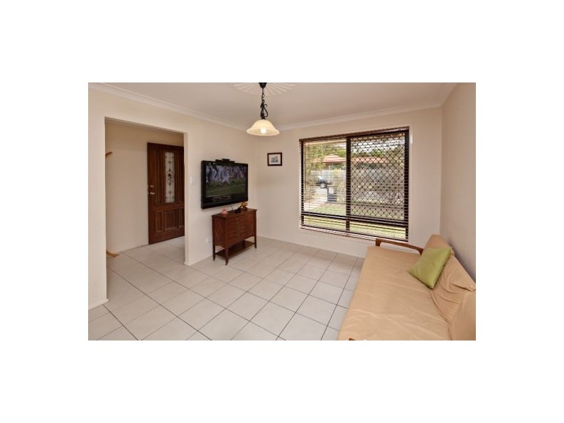 37 Redpath Street, Wishart QLD 4122