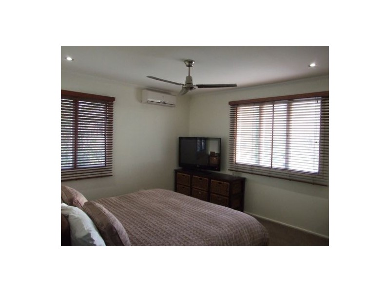 12 Liamena Street, Mansfield QLD 4122