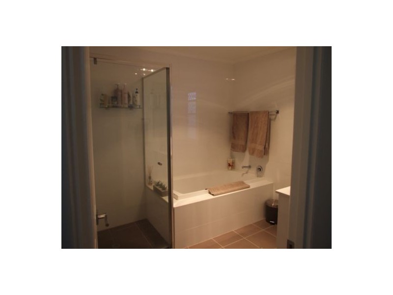 12 Liamena Street, Mansfield QLD 4122