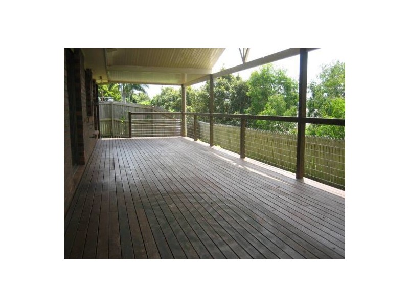 5 Saville St, Eight Mile Plains QLD 4113