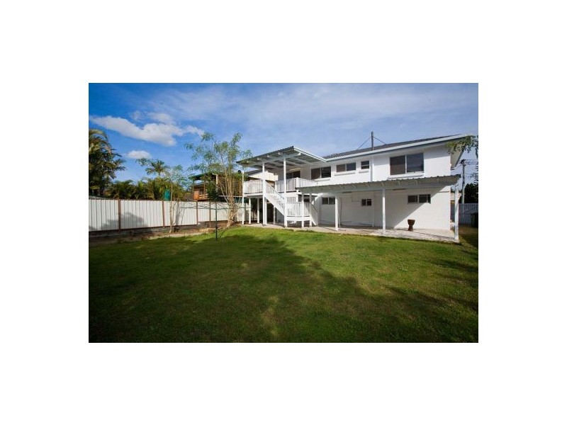 18 Malmrose Street, Wishart QLD 4122