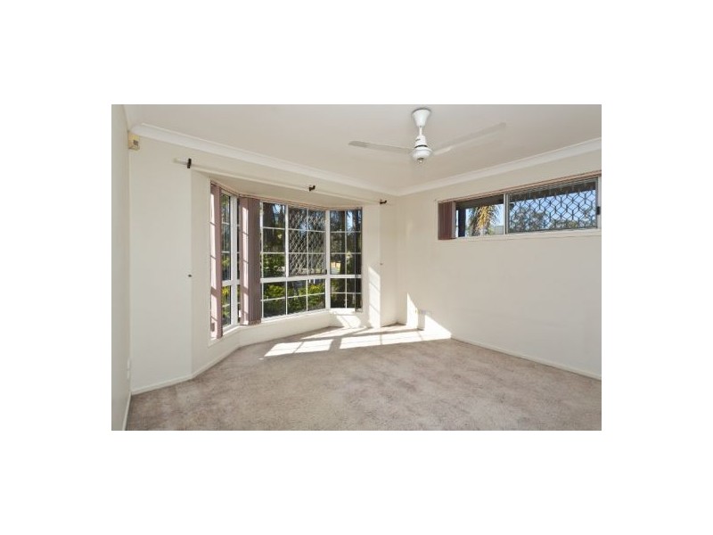 15 Sieben Street, Wishart QLD 4122