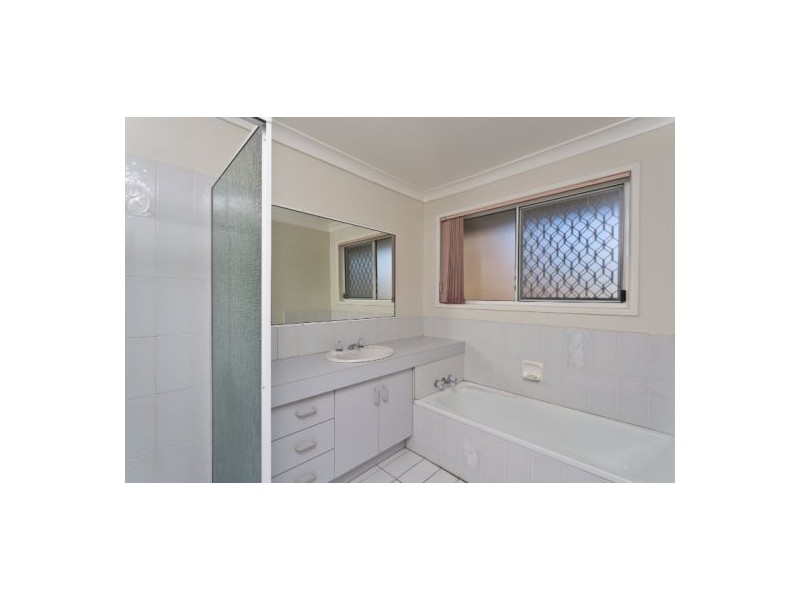 15 Sieben Street, Wishart QLD 4122