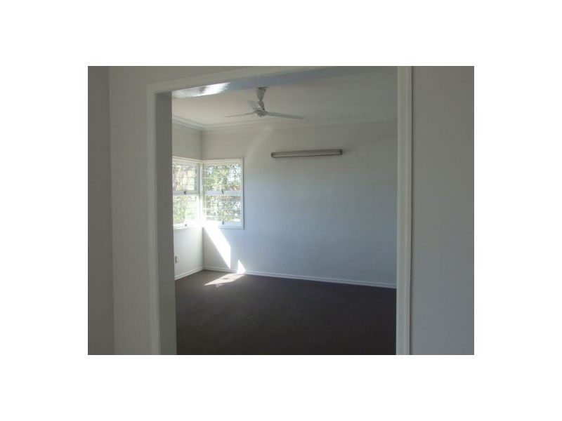 11 Freda Street, Upper Mount Gravatt QLD 4122