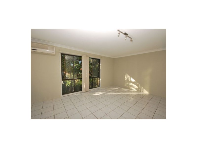 12 Marianna Street, Mansfield QLD 4122