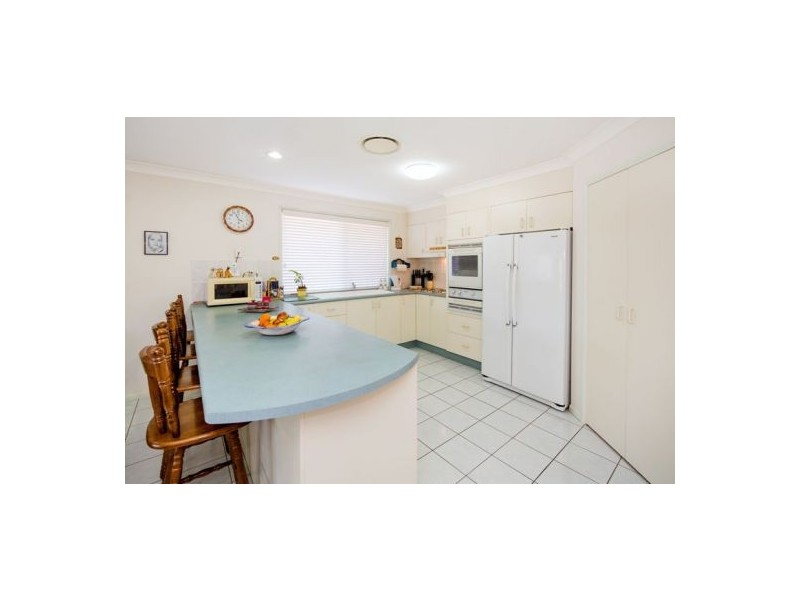 7 Conrad Place, Wishart QLD 4122
