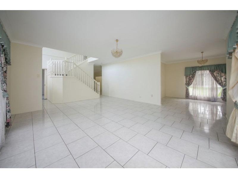 12 Narrun Place, Eight Mile Plains QLD 4113