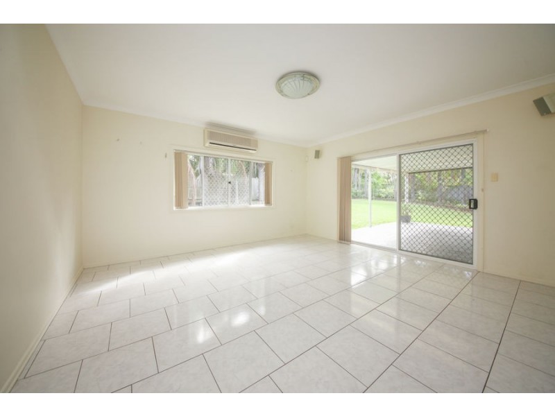 12 Narrun Place, Eight Mile Plains QLD 4113