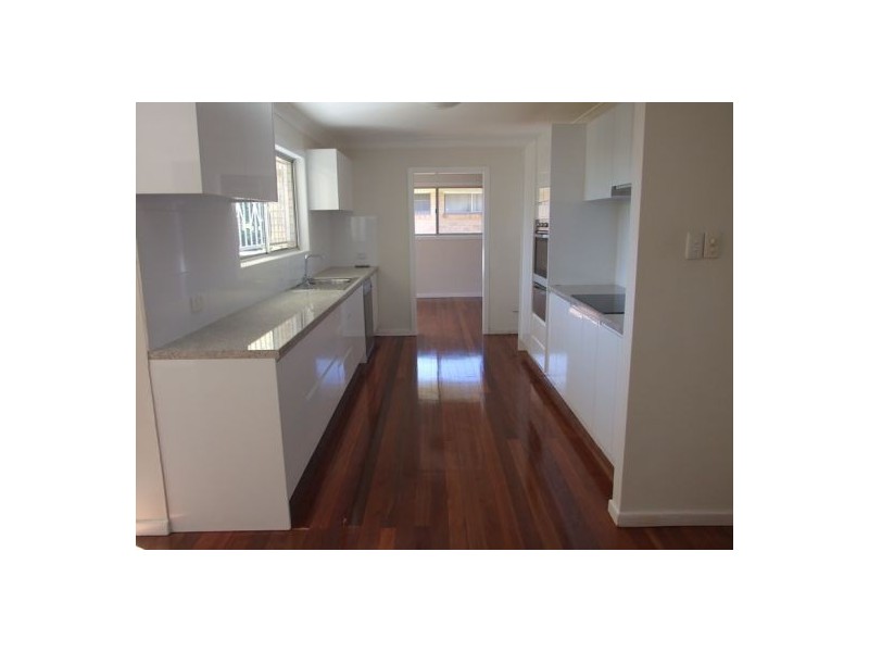 10 Liatoki Street, Mansfield QLD 4122