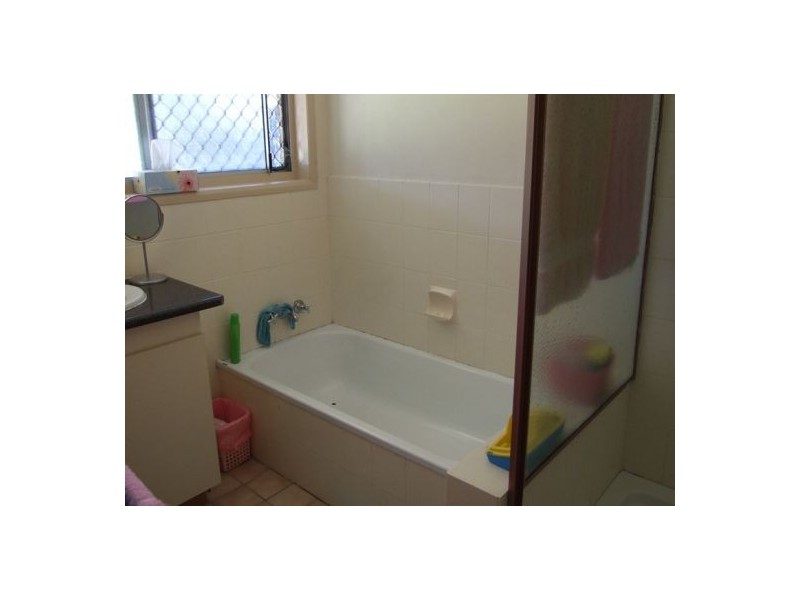 9 Tansey Drive, Tanah Merah QLD 4128