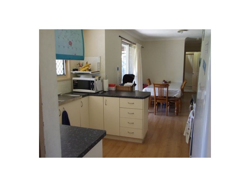 9 Tansey Drive, Tanah Merah QLD 4128