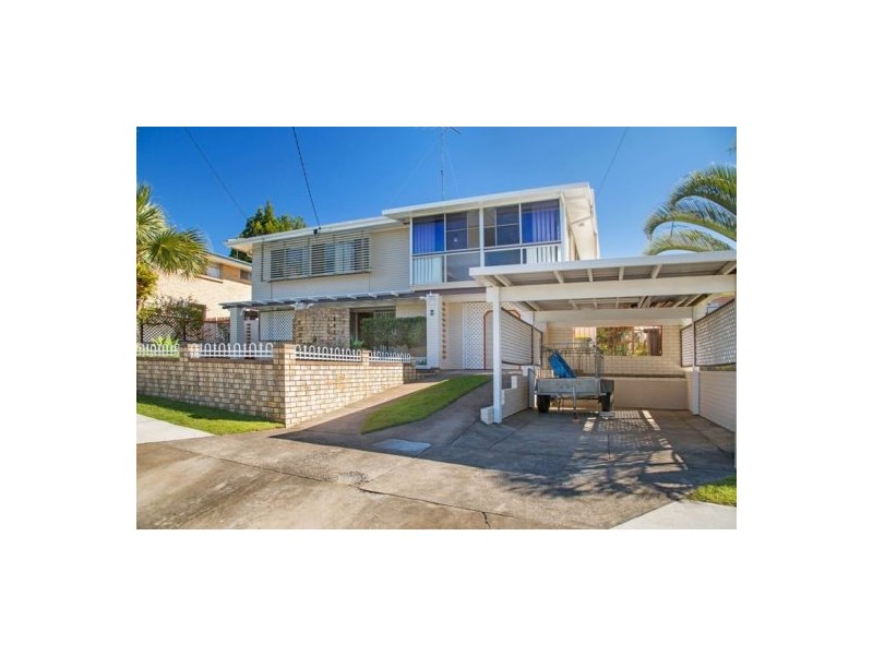 3 Peterglen Street, Wishart QLD 4122
