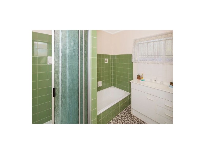 6 Enfield Street, Mount Gravatt East QLD 4122