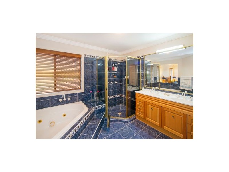 26 Kentwell Street, Wishart QLD 4122