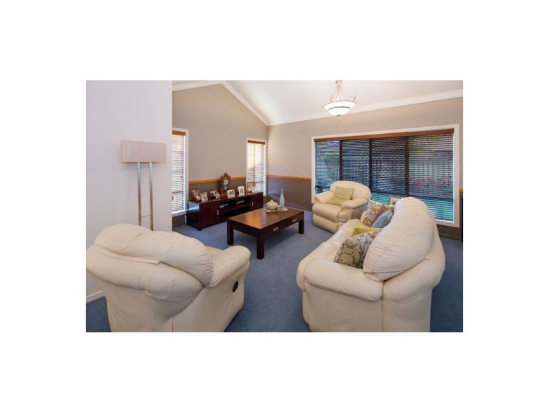 26 Kentwell Street, Wishart QLD 4122