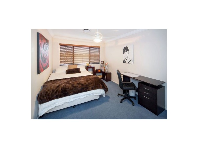 26 Kentwell Street, Wishart QLD 4122